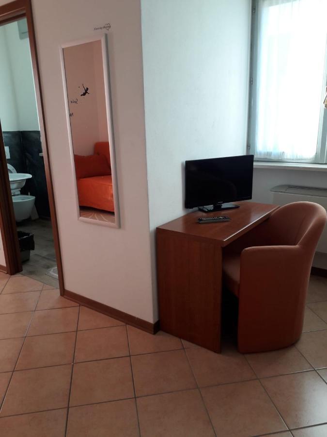 Albergo Del Turista Vernasca Luaran gambar