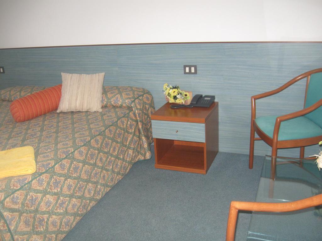 Albergo Del Turista Vernasca Bilik gambar