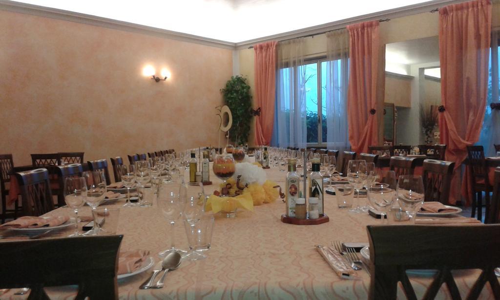 Albergo Del Turista Vernasca Luaran gambar