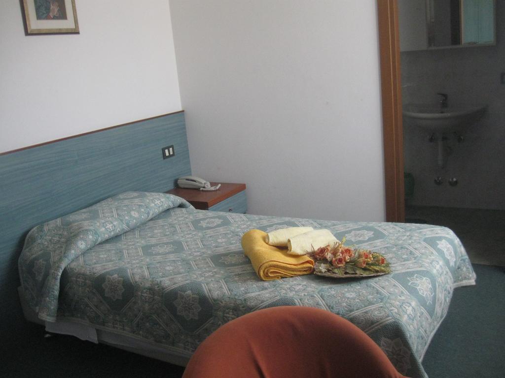Albergo Del Turista Vernasca Bilik gambar